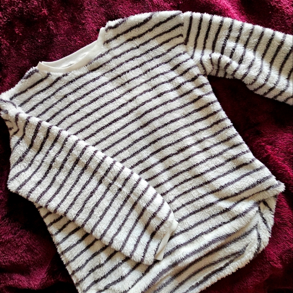 Sherpa sweater